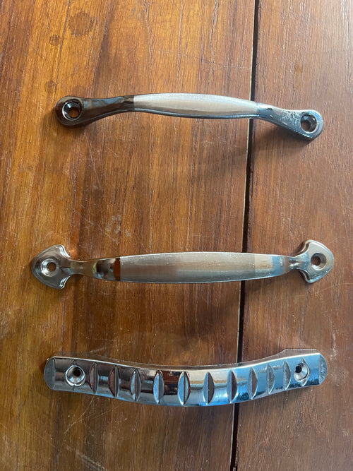 Poignée étagère en plastique Petite